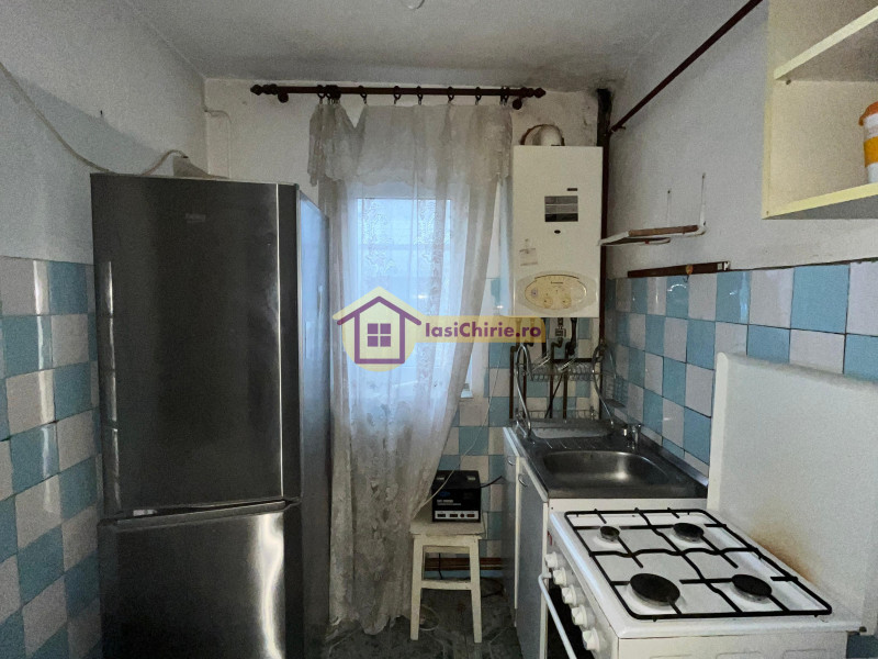 Apartament de vanzare cu 3 camere in Iasi, zona Dacia - Poza 9