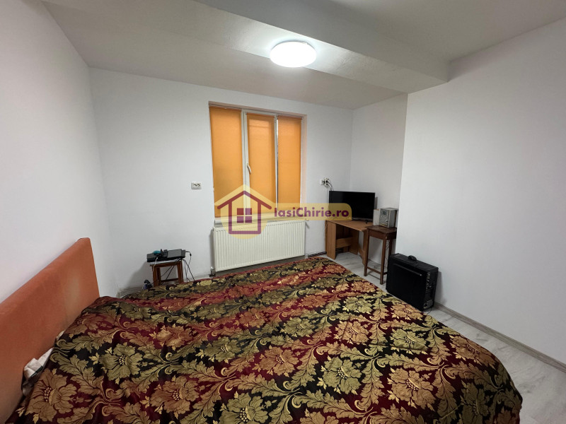 Casa de vanzare cu 4 camere in Iasi, zona Bucium - poza 2