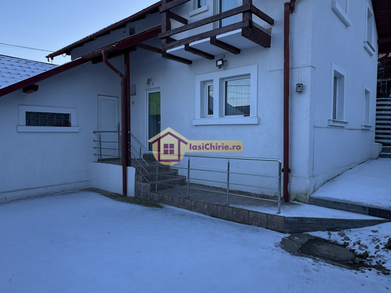 Casa de vanzare cu 6 camere in Iasi, zona Sararie - poza 2
