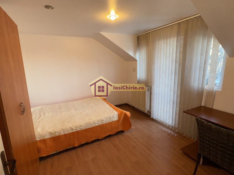 Casa de vanzare cu 6 camere in Iasi, zona Sararie - Poza 11