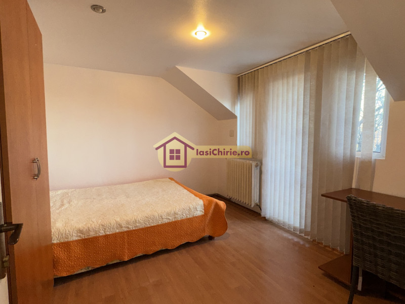 Casa de vanzare cu 6 camere in Iasi, zona Sararie - Poza 15