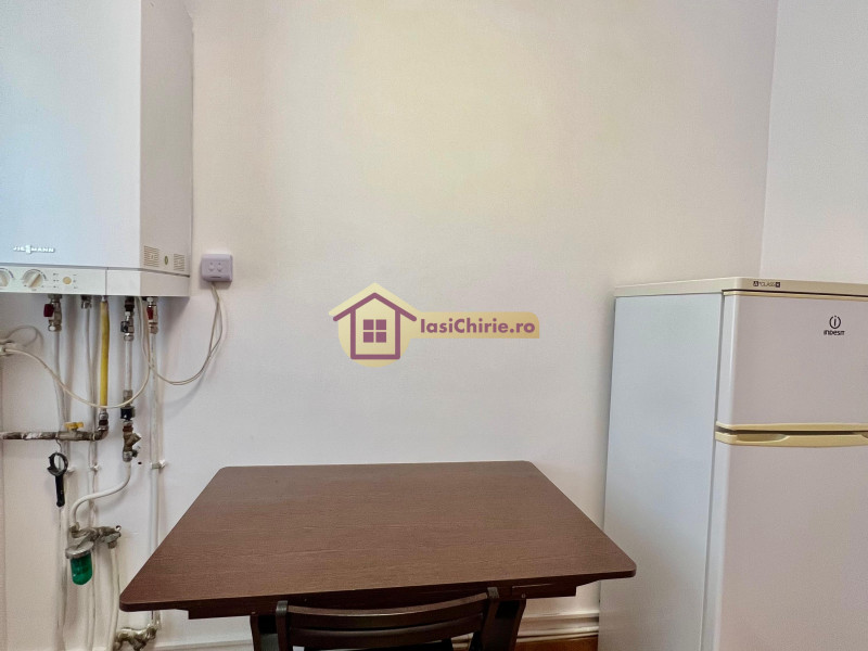 Apartament de inchiriat cu 2 camere in Iasi, zona Centru Civic - Poza 8