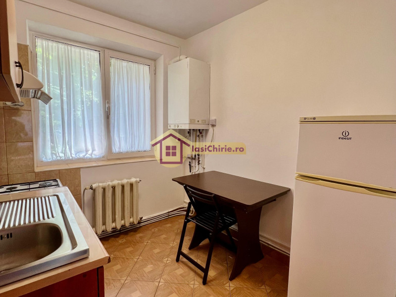 Apartament de inchiriat cu 2 camere in Iasi, zona Centru Civic - Poza 9