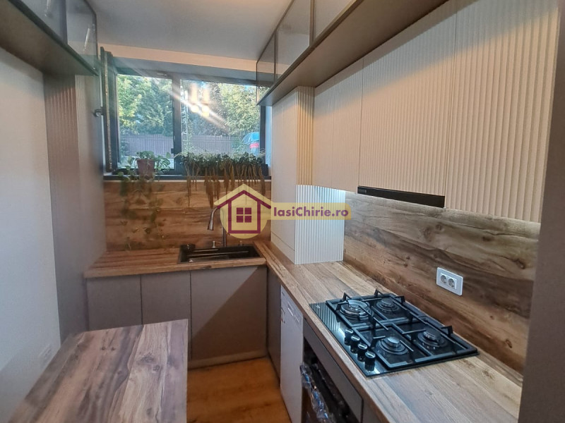 Apartament de vanzare cu 3 camere in Iasi, zona Valea Lupului - Poza 6
