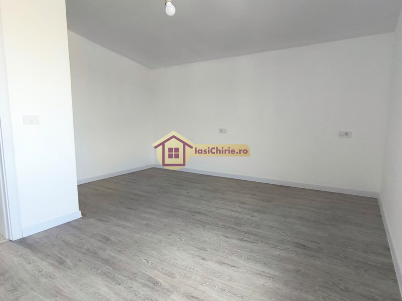 Casa de vanzare cu 4 camere in Iasi, zona Valea Lupului - Poza 9