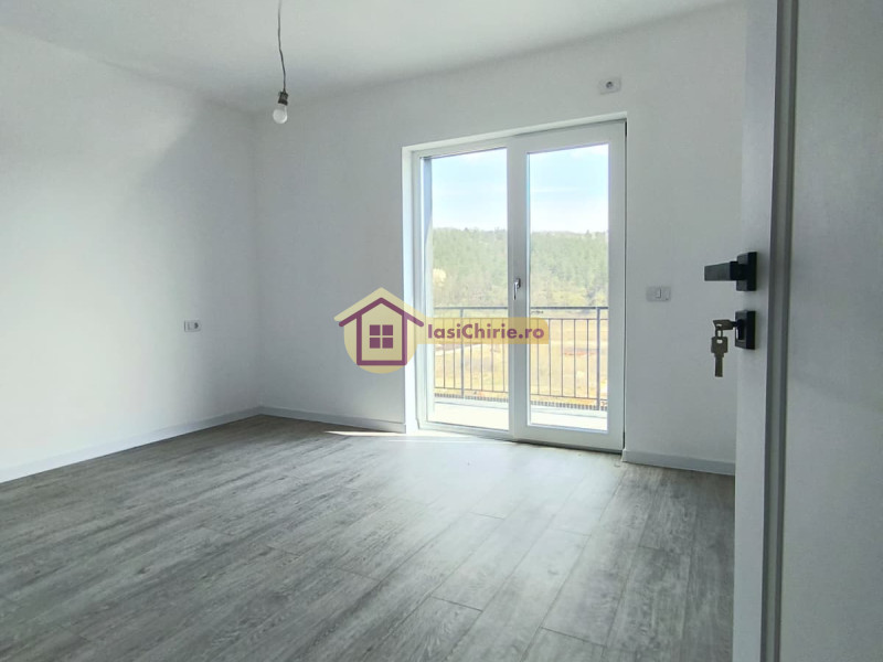 Casa de vanzare cu 4 camere in Iasi, zona Valea Lupului - Poza 8