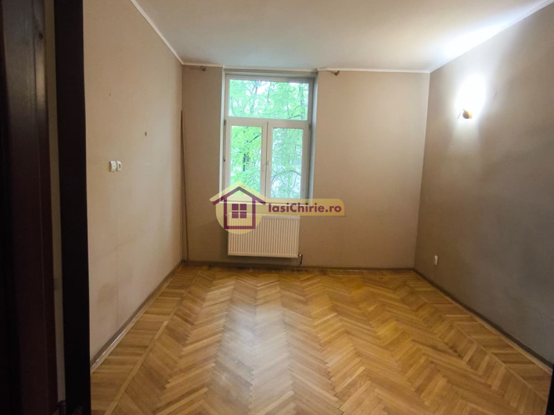 Apartament de vanzare cu 3 camere in Iasi, zona Copou - Poza 5