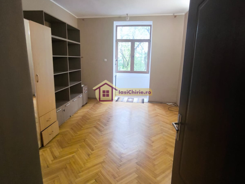 Apartament de vanzare cu 3 camere in Iasi, zona Copou - Poza 6