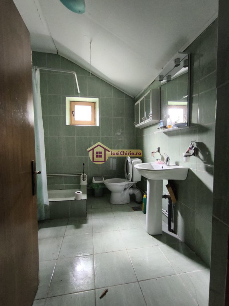 Casa de vanzare cu 2 camere in Iasi, zona Barnova - Poza 9