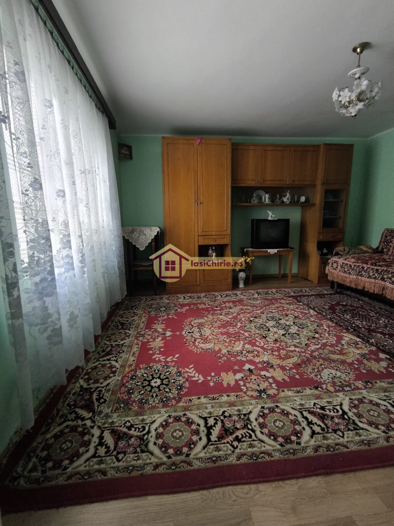 Casa de vanzare cu 2 camere in Iasi, zona Barnova - Poza 10