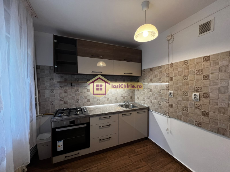 Apartament de inchiriat cu 3 camere in Iasi, zona Nicolina - Poza 9