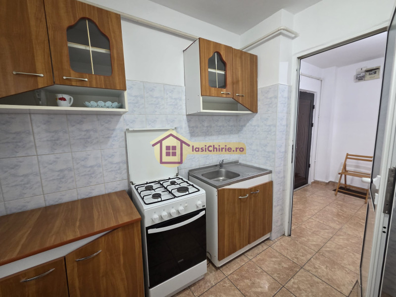 Apartament de inchiriat cu 3 camere in Iasi, zona Dacia - Poza 11