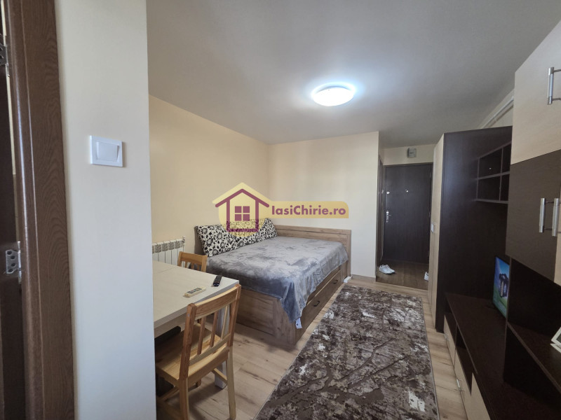 Apartament de inchiriat cu o camera in Iasi, de tip semidecomandat, suprafata de 24 mp, zona Galata
