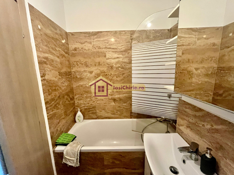 Apartament de vanzare cu 3 camere in Iasi, zona Nicolina - Poza 13