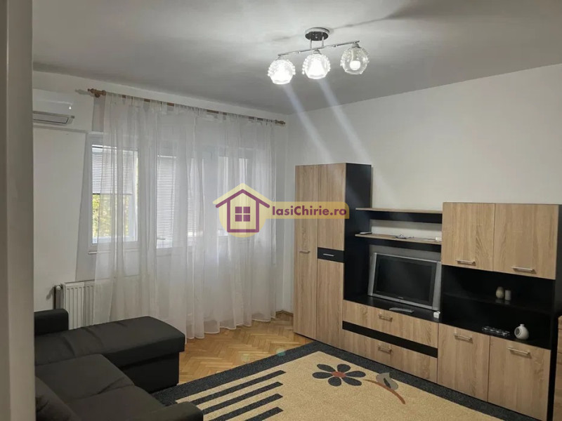 Apartament de inchiriat cu 2 camere in Iasi, de tip decomandat, suprafata de 50 mp, zona Central(Hala Centrala )