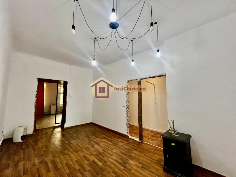 Apartament de vanzare cu 2 camere in Iasi, zona Central - Poza 6