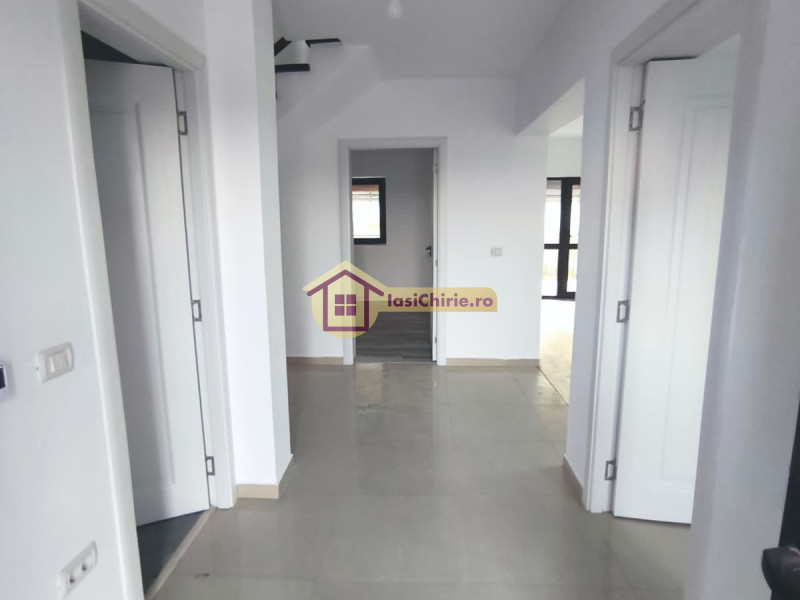 Casa de vanzare cu 5 camere in Iasi, zona Valea Lupului - Poza 15