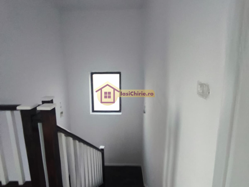 Casa de vanzare cu 5 camere in Iasi, zona Valea Lupului - Poza 16