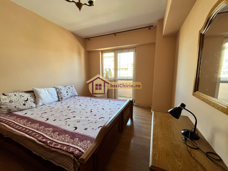 Apartament de inchiriat cu 2 camere in Iasi, de tip decomandat, suprafata de 65 mp, zona Central(Palas Mall)