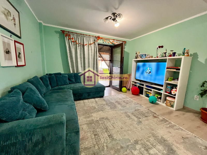 Casa de vanzare cu 5 camere in Iasi, de tip , suprafata de 137 mp, zona Miroslava(Cornesti)