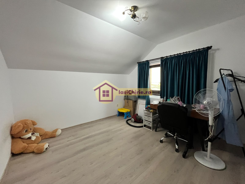 Casa de vanzare cu 5 camere in Iasi, zona Miroslava - Poza 17