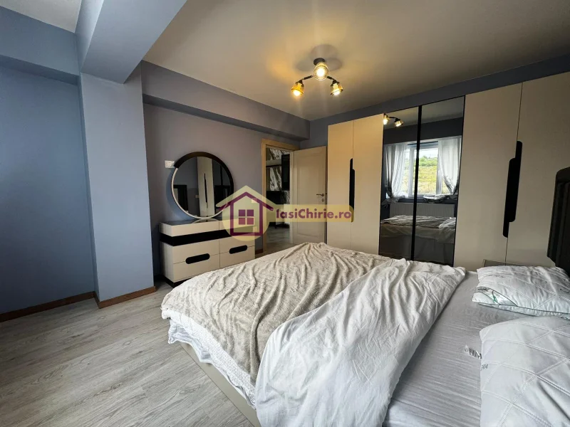 Apartament de inchiriat cu 3 camere in Iasi, de tip semidecomandat, suprafata de 60 mp, zona Visani