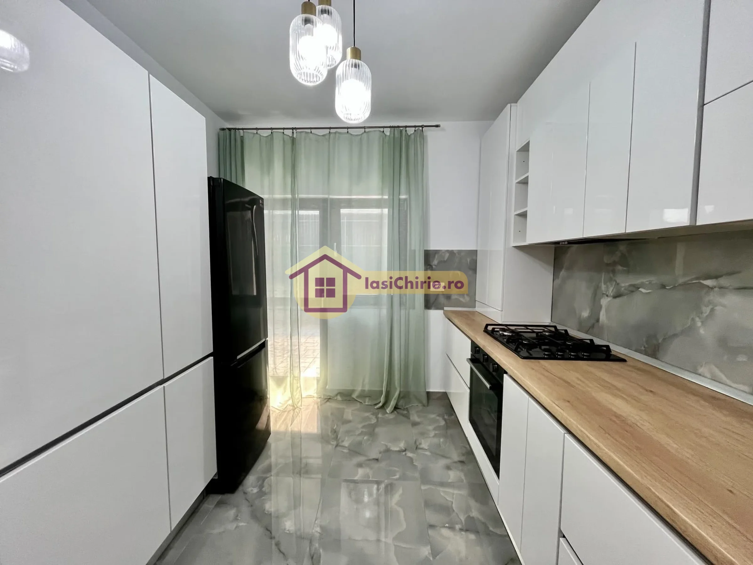 Casa de inchiriat cu 5 camere in Iasi, zona Horpaz - Poza 15