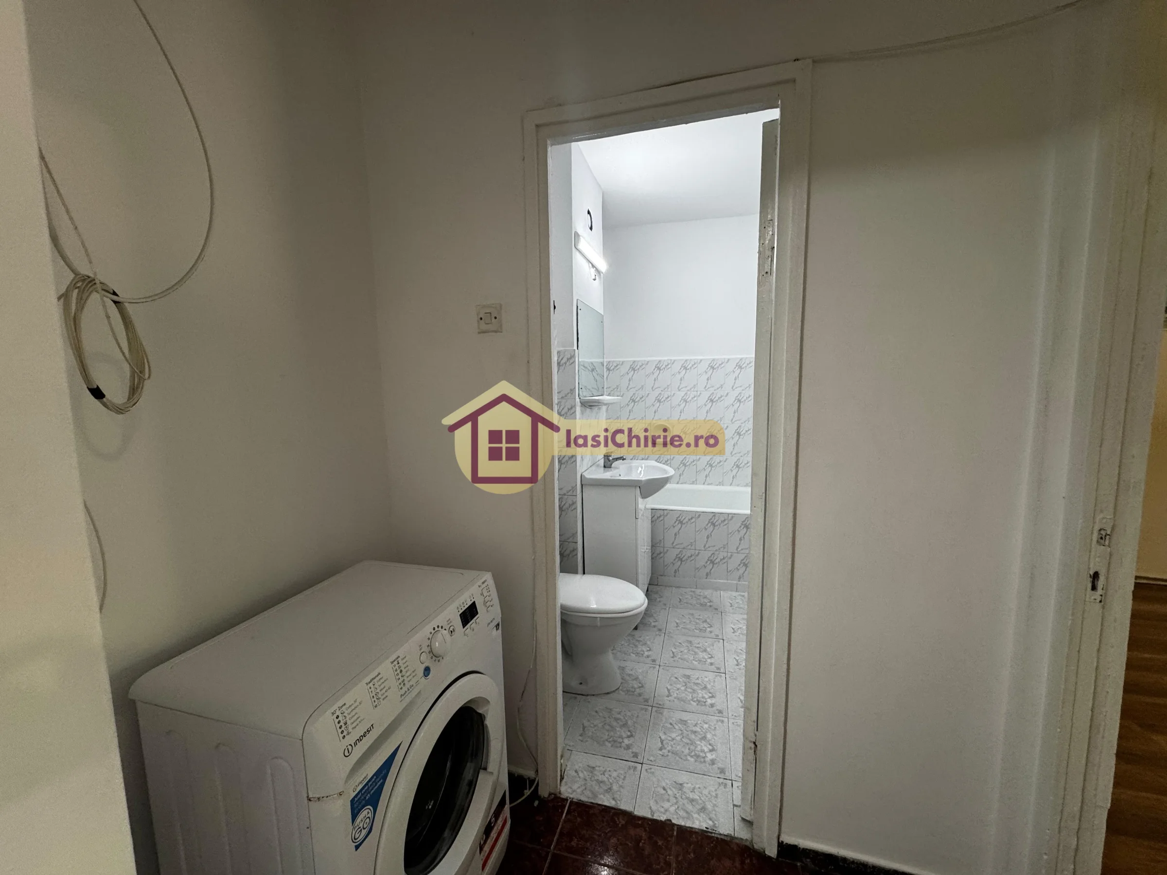 Apartament de vanzare cu 3 camere in Iasi, zona Metalurgie - Poza 7