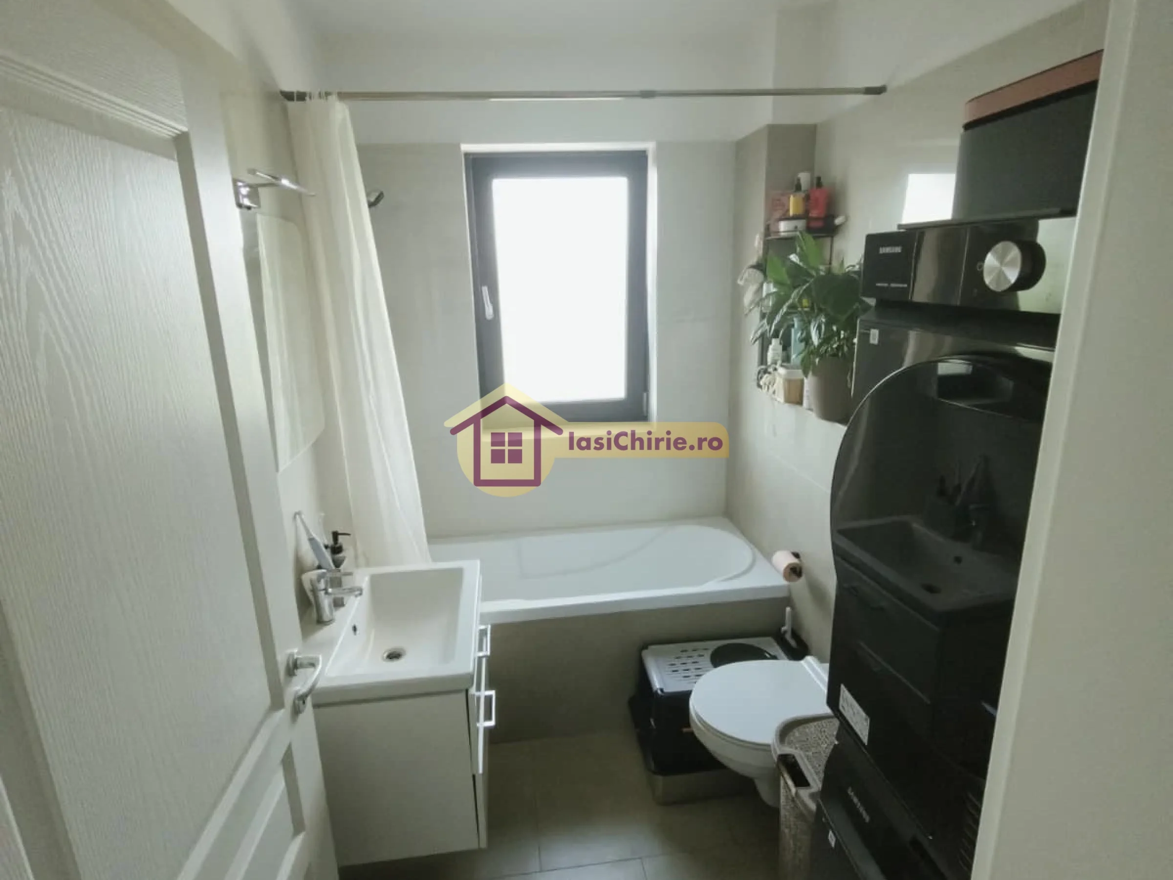 Apartament de vanzare cu 3 camere in Iasi, zona Valea Adanca - Poza 20