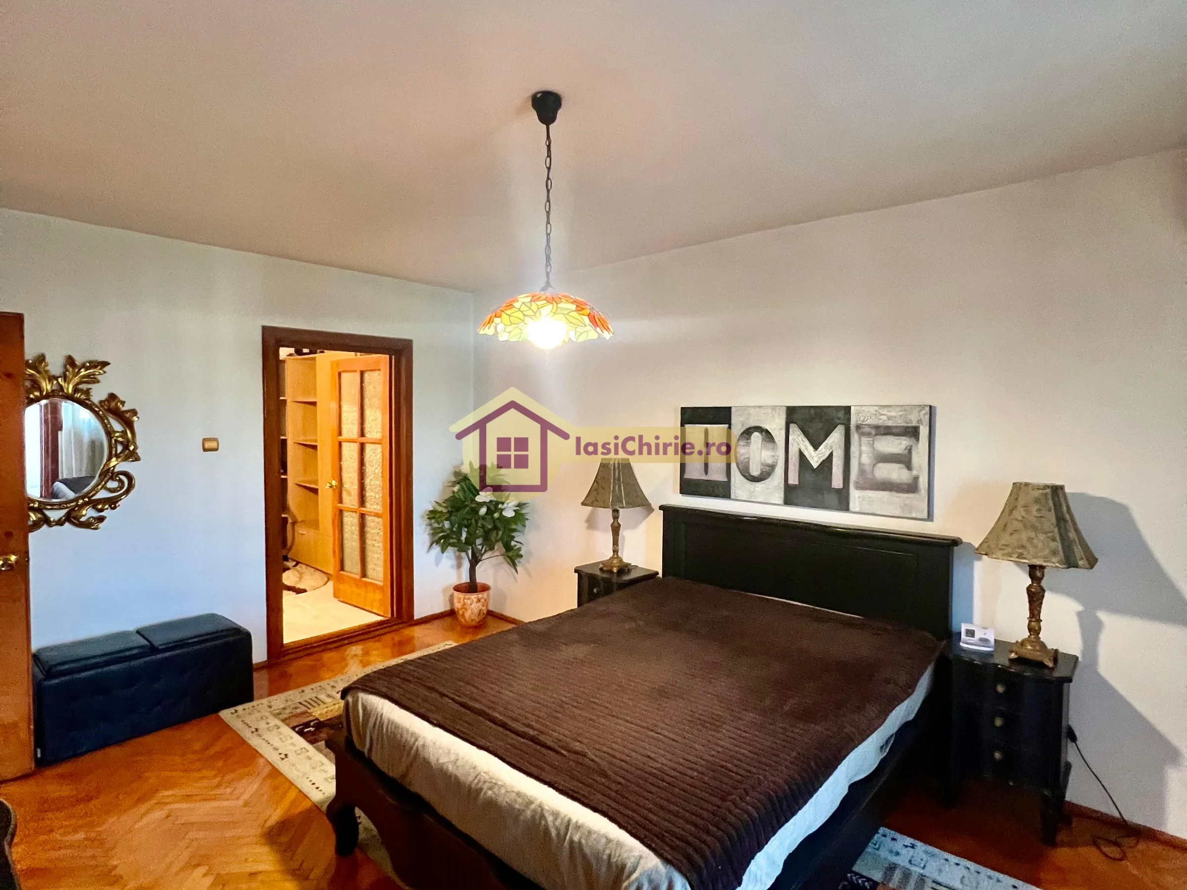 Apartament de inchiriat cu 2 camere in Iasi, de tip decomandat, suprafata de 70 mp, zona Gara(Gara)