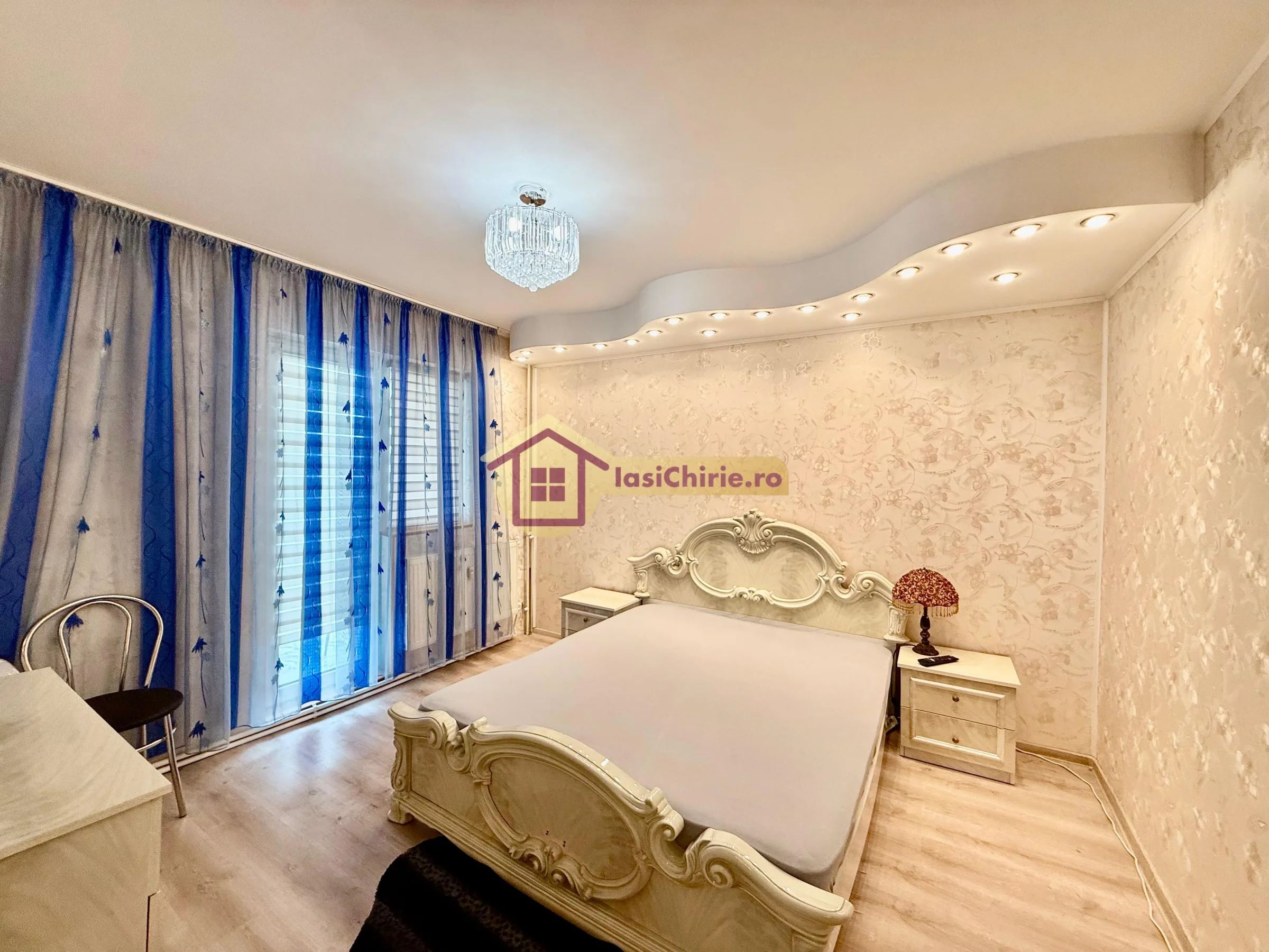 Apartament de inchiriat cu 65 camere in Iasi, de tip decomandat, suprafata de 60 mp, zona Central(Independentei)
