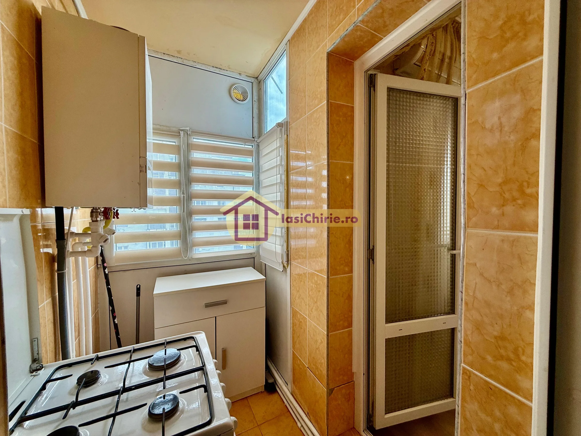 Apartament de inchiriat cu 65 camere in Iasi, zona Central - Poza 15