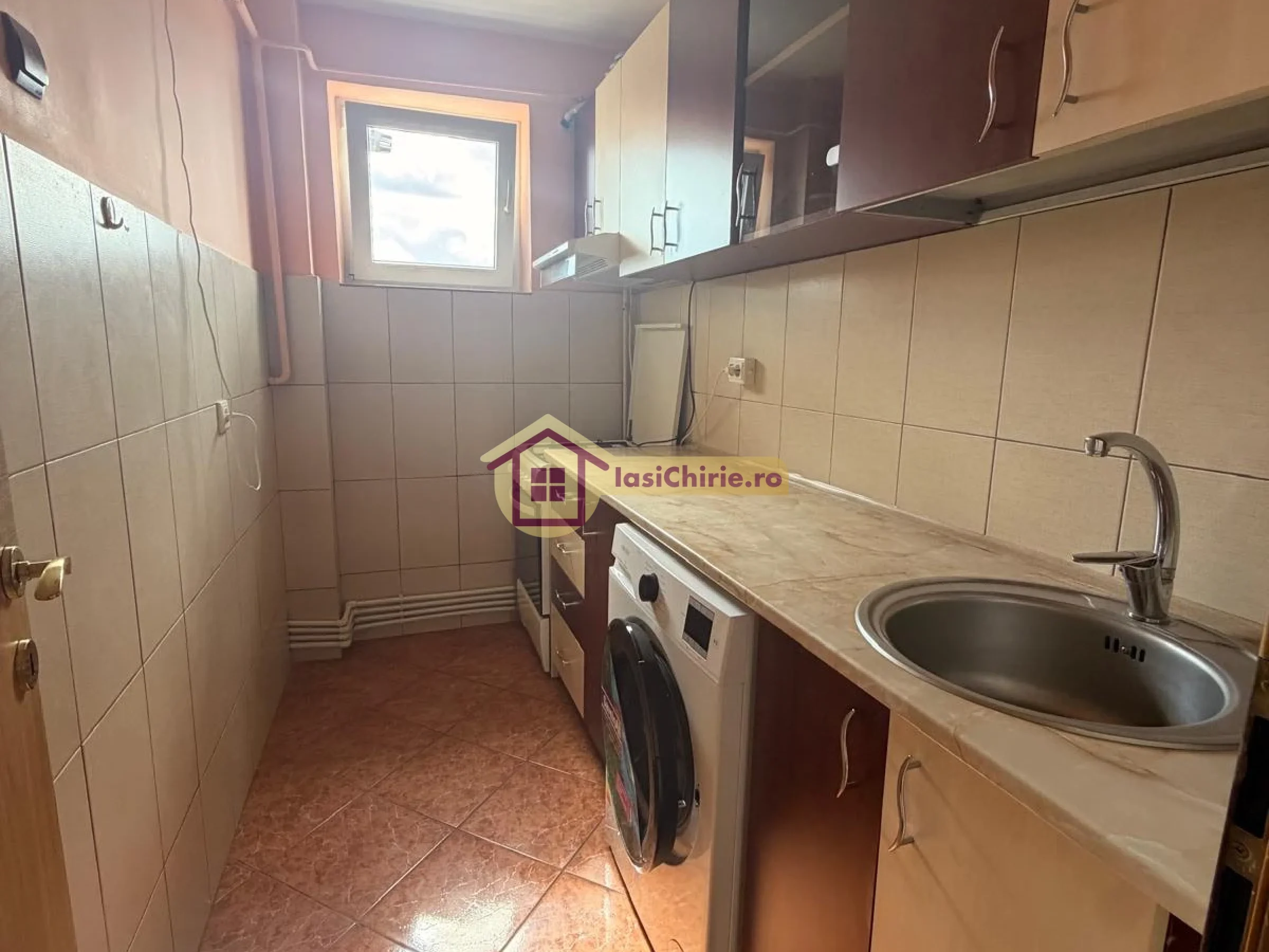 Apartament de vanzare cu 2 camere in Iasi, zona Tatarasi - Poza 5