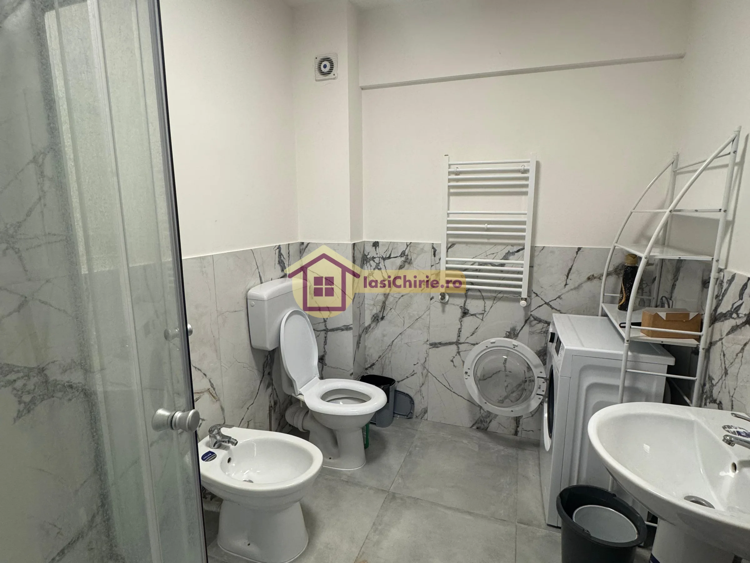 Apartament de vanzare cu 3 camere in Iasi, zona Visani - Poza 13