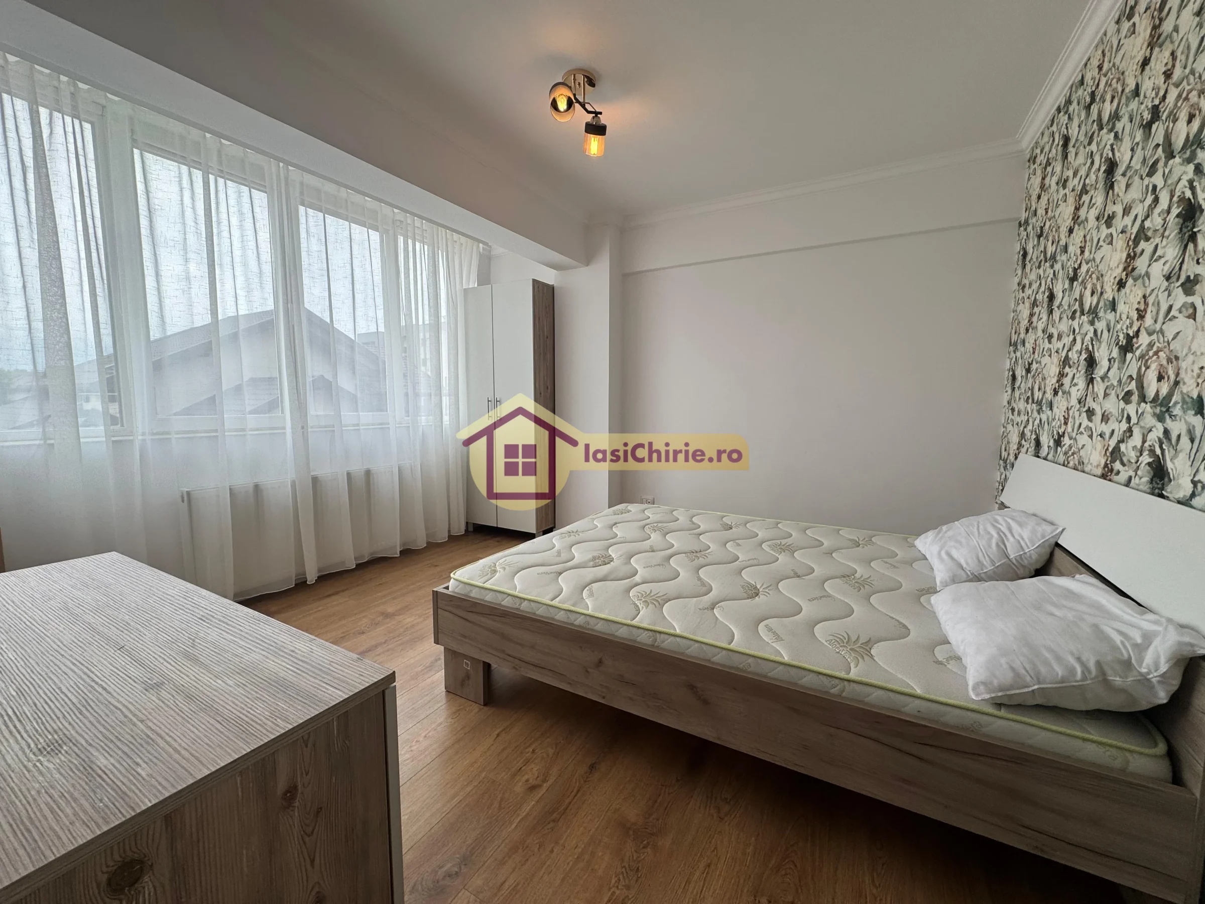 Apartament de vanzare cu 3 camere in Iasi, zona Visani - Poza 9
