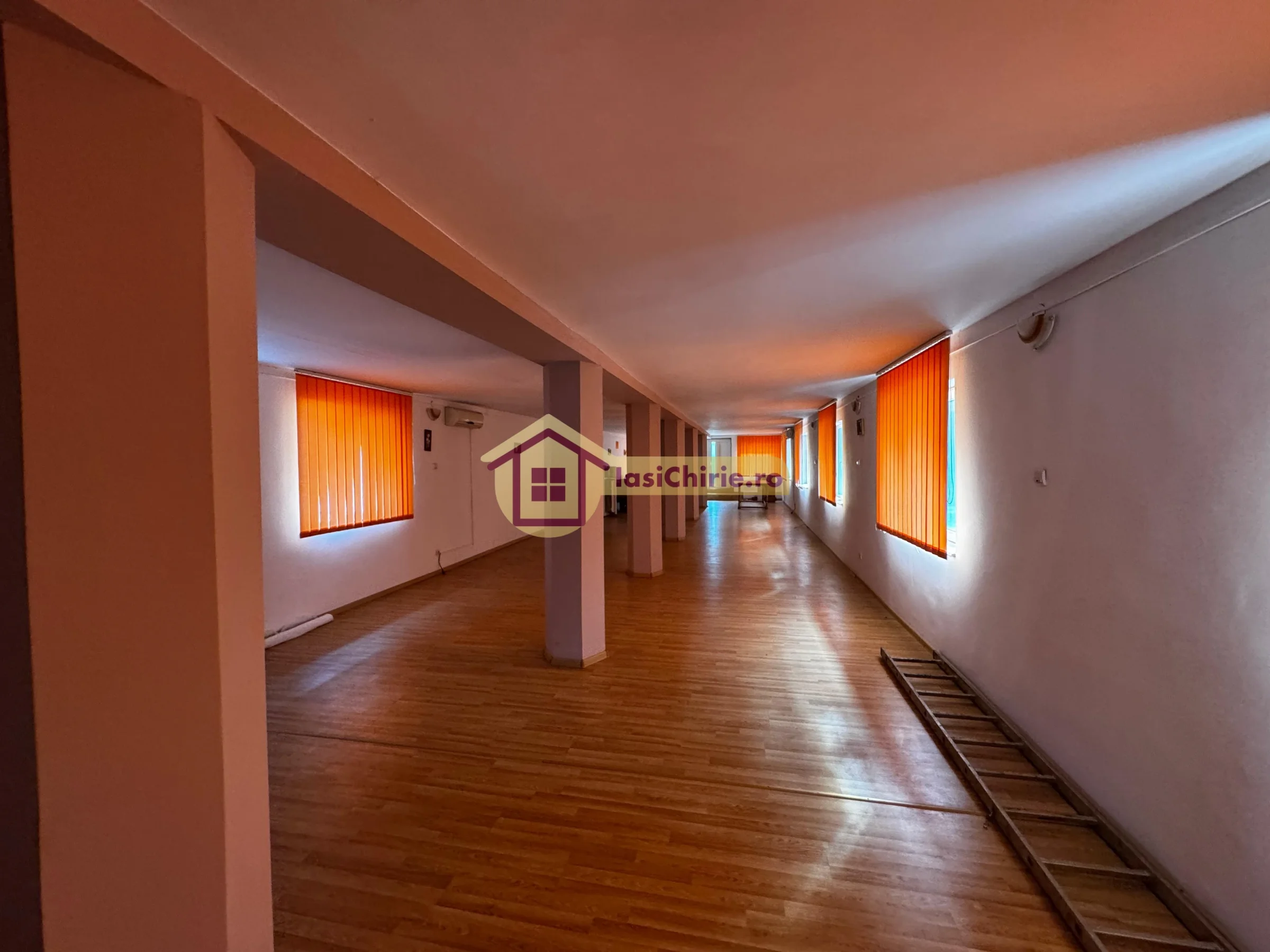 Casa de inchiriat cu 5 camere in Iasi, zona Tomesti - Poza 18