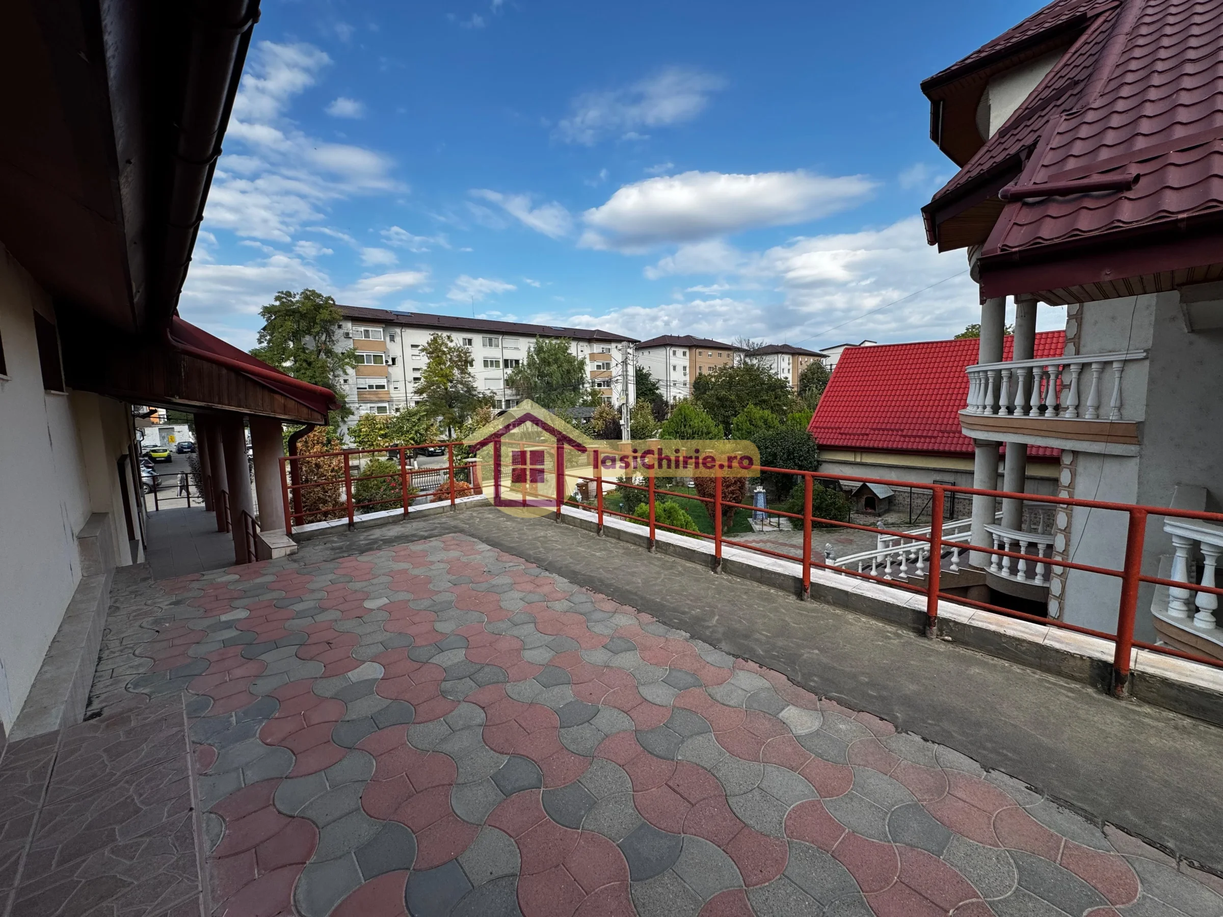 Casa de inchiriat cu 5 camere in Iasi, zona Tomesti - Poza 16