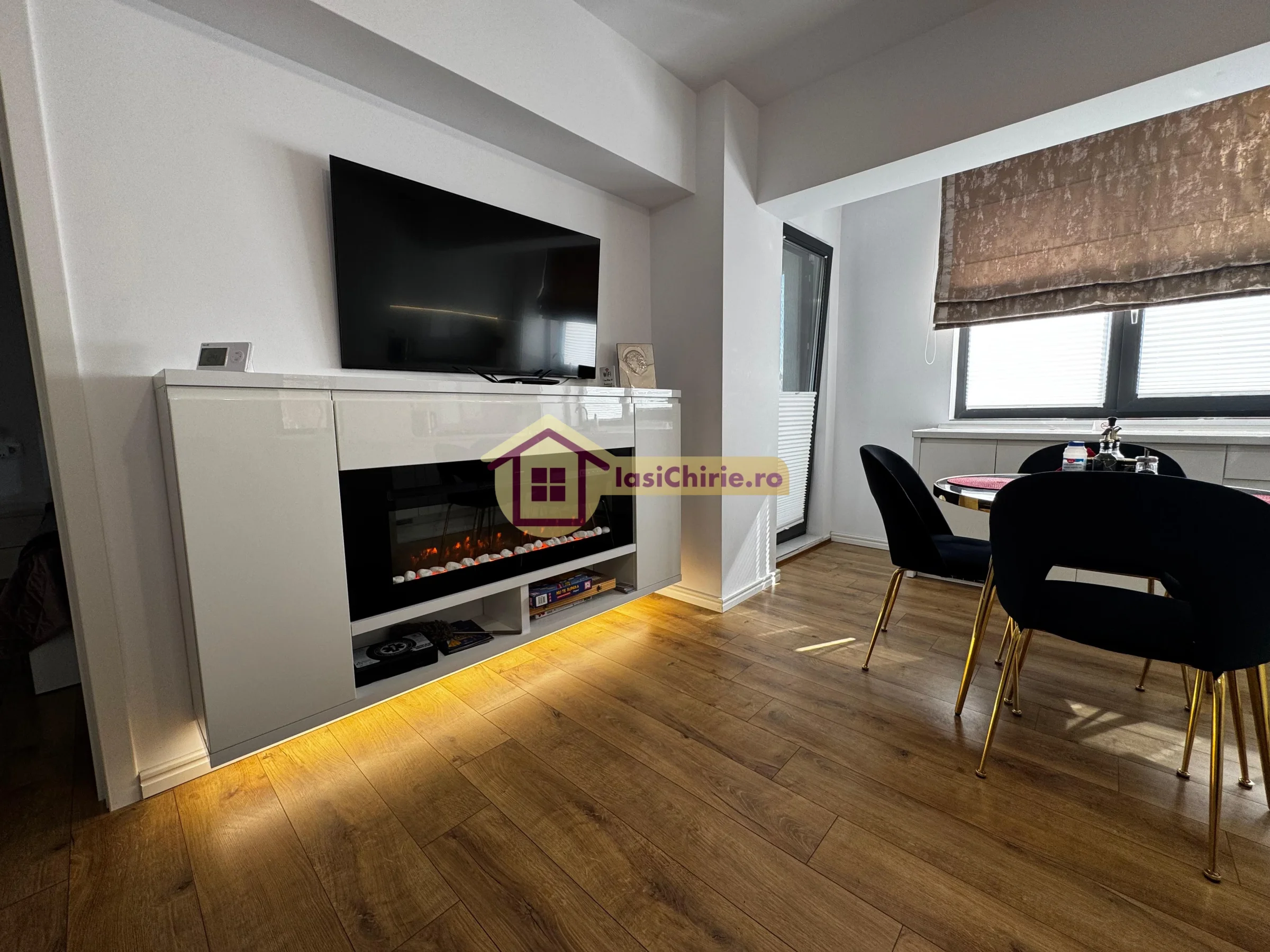 Apartament de inchiriat cu 2 camere in Iasi, de tip semidecomandat, suprafata de 50 mp, zona Visani