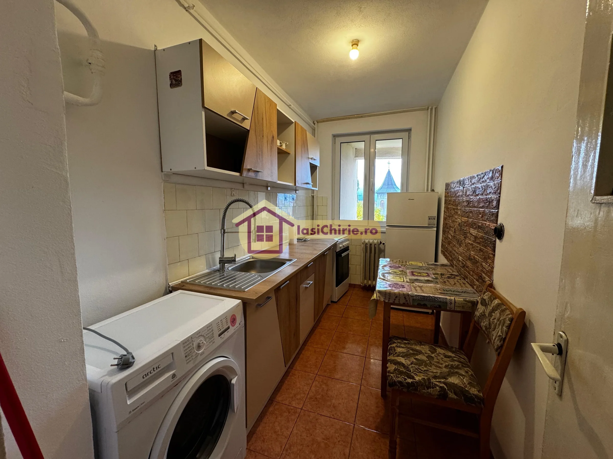 Apartament de vanzare cu 2 camere in Iasi, zona Podu Ros - Poza 6