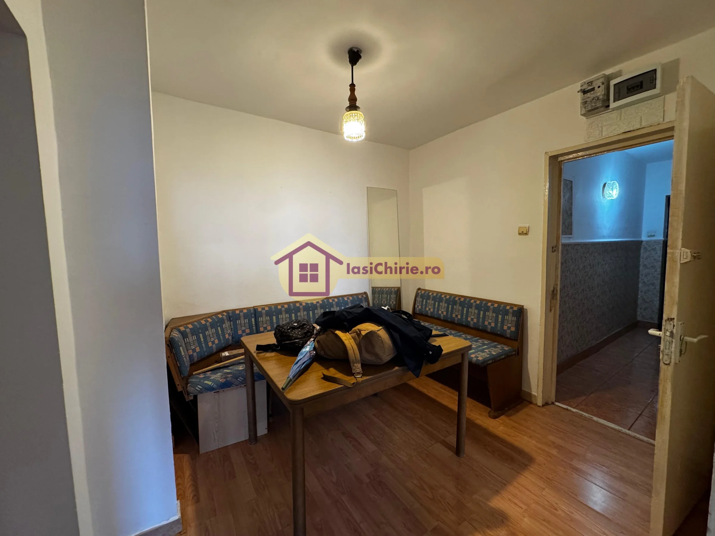 Apartament de vanzare cu 2 camere in Iasi, zona Podu Ros - Poza 4