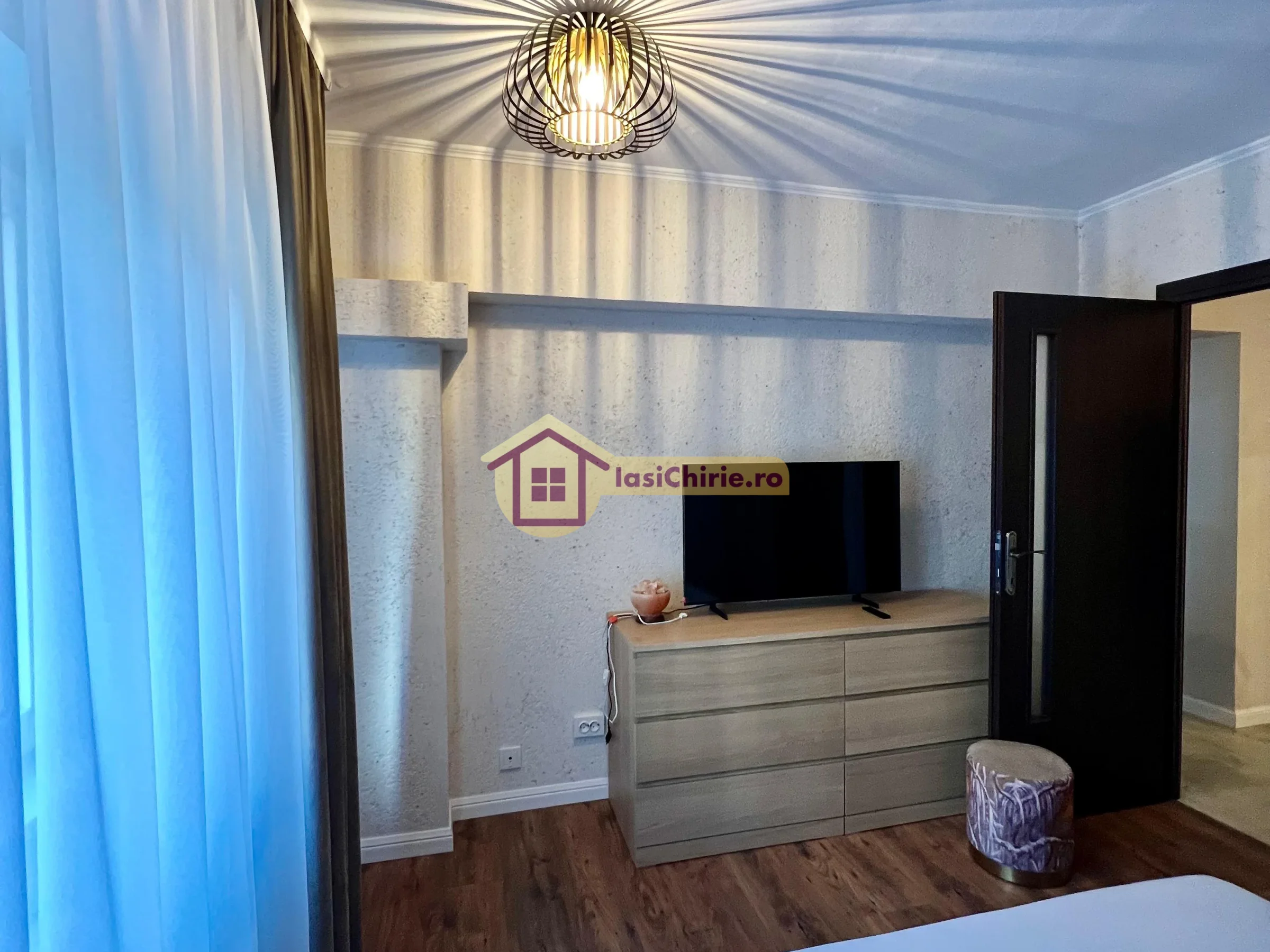 Apartament de inchiriat cu 3 camere in Iasi, zona Centru Civic - Poza 7