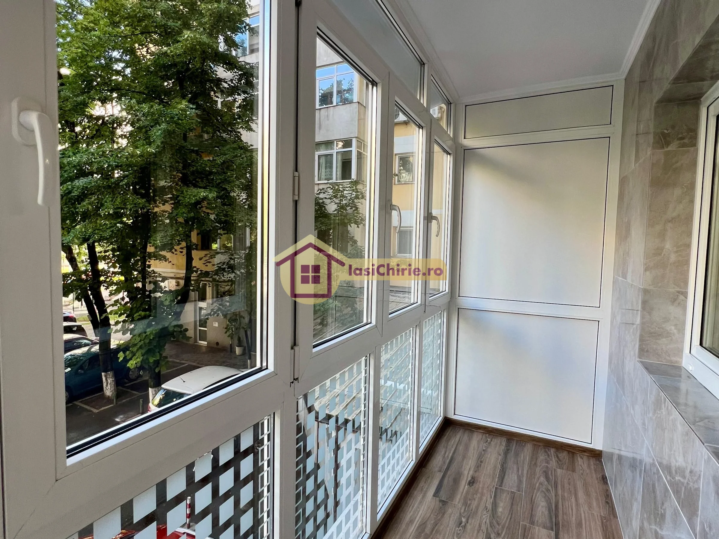 Apartament de inchiriat cu 3 camere in Iasi, zona Centru Civic - Poza 15