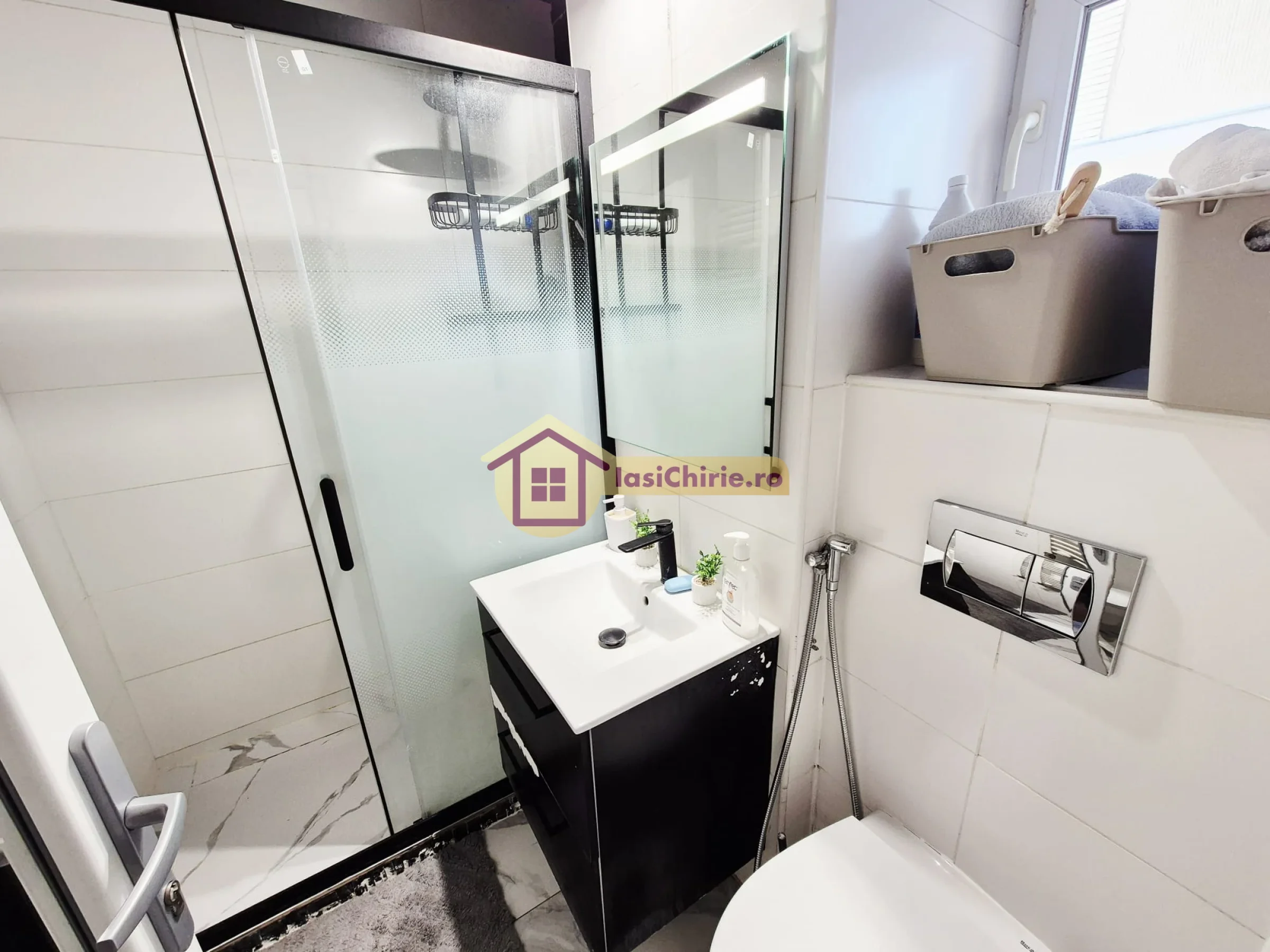 Apartament de inchiriat cu 3 camere in Iasi, zona Central - Poza 9
