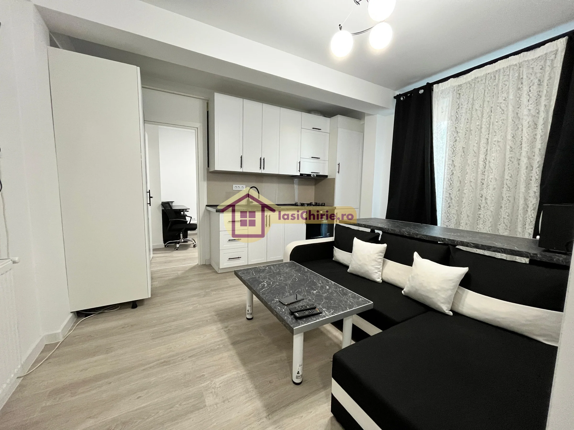 Apartament de inchiriat cu 2 camere in Iasi, de tip semidecomandat, suprafata de 34 mp, zona Lunca Cetatuii(Hanu Visoianu)