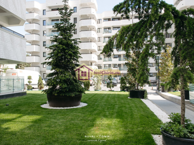 Royal Town - Poza 3